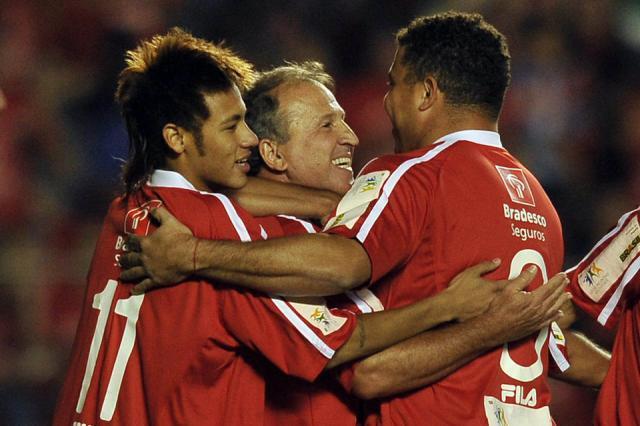 Neymar-Zico-Ronaldo.jpg